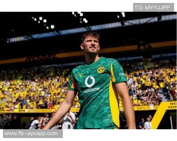 科贝尔因伤提前退出多特集训营出战法兰克福前景堪忧